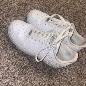 White Airforce 1’s Studded